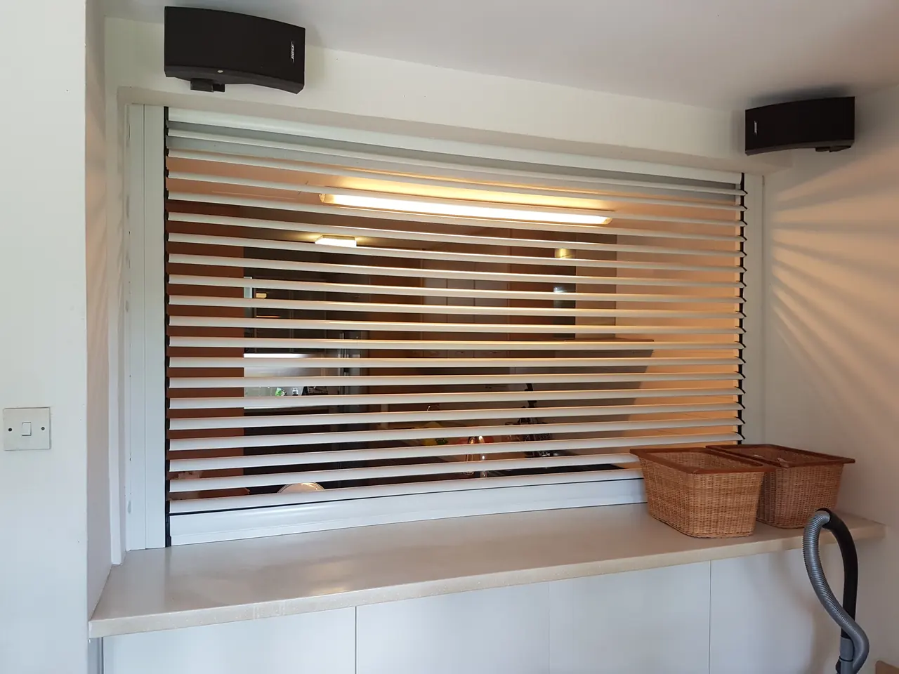 Rolltek slats: tilting