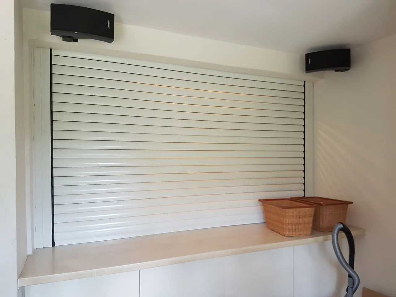Rolltek slats: closed